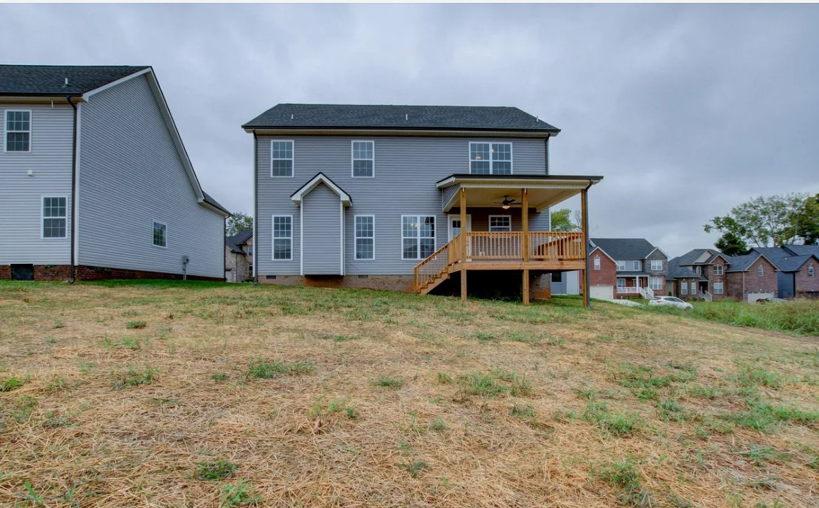 Clarksville House: 1029 Harrison Way