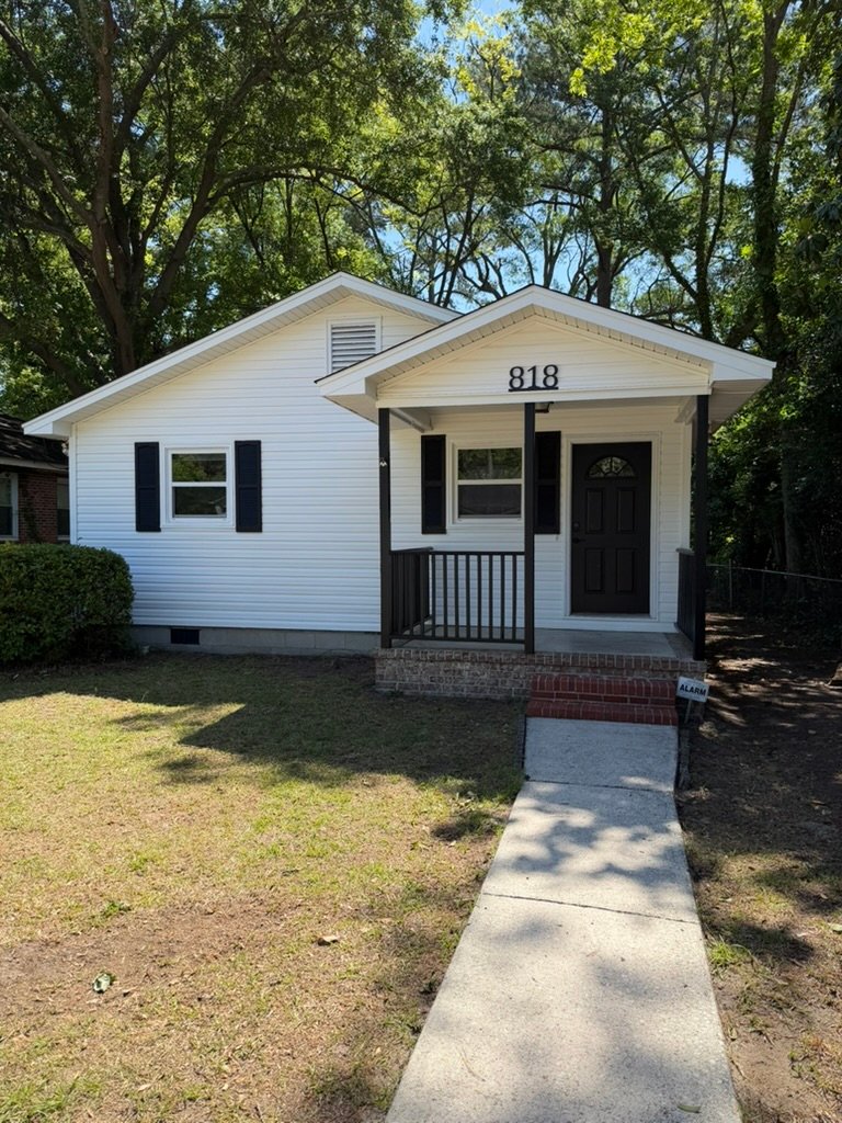 Florence House: 818 Lynwood Dr