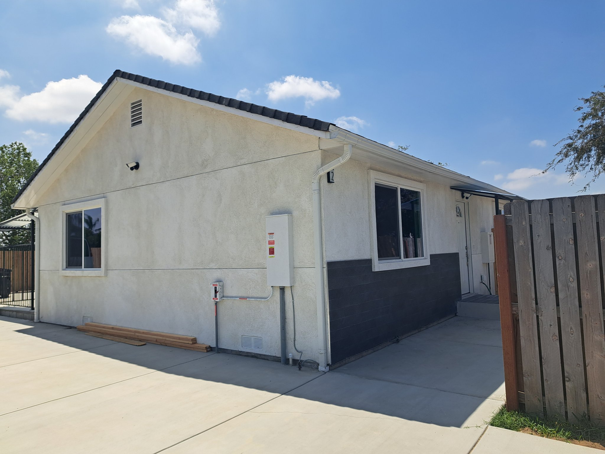 Fontana House: 9169 Catawba Ave