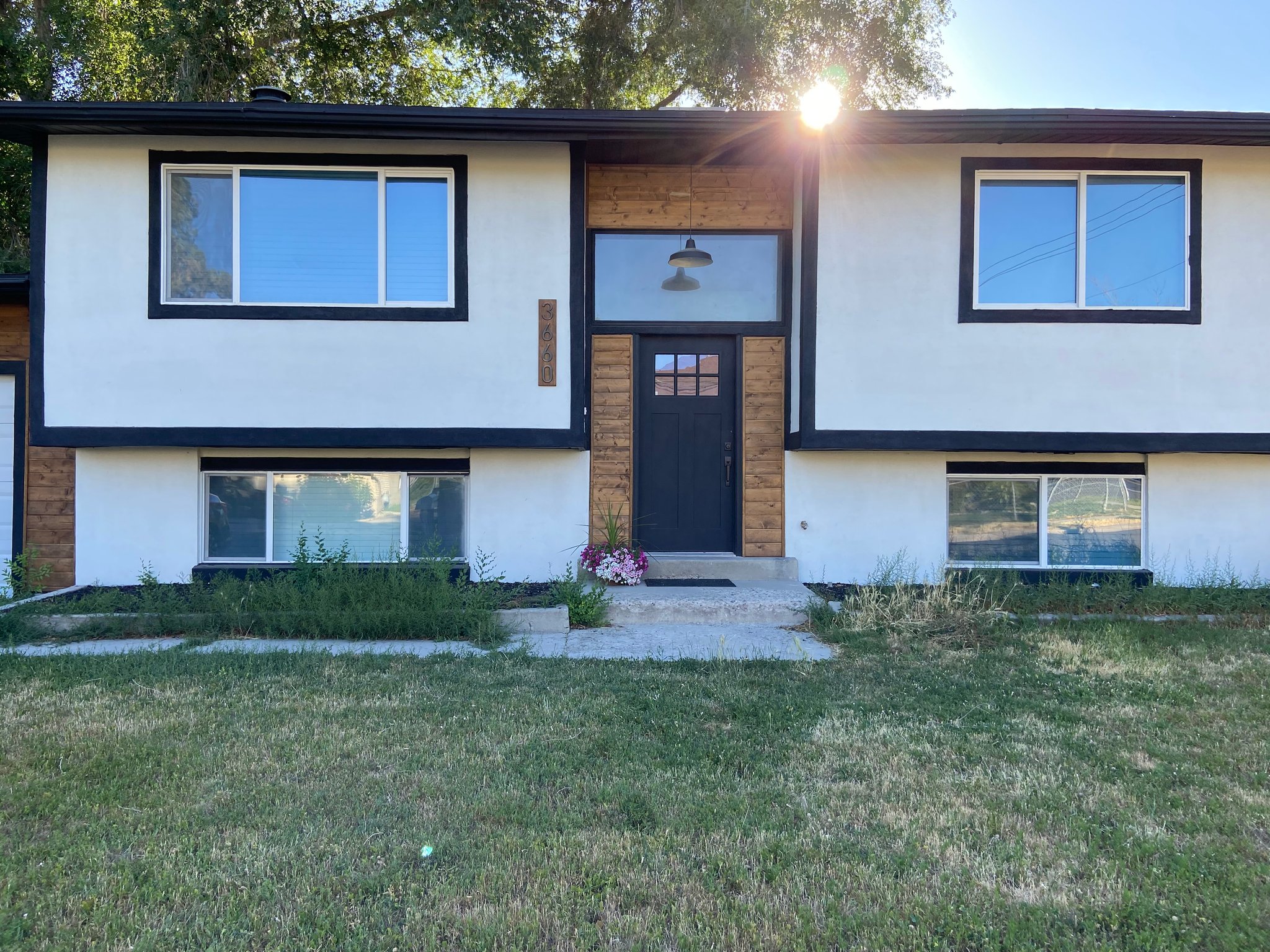 West Valley City House: 3660 S Yorkshire Rd