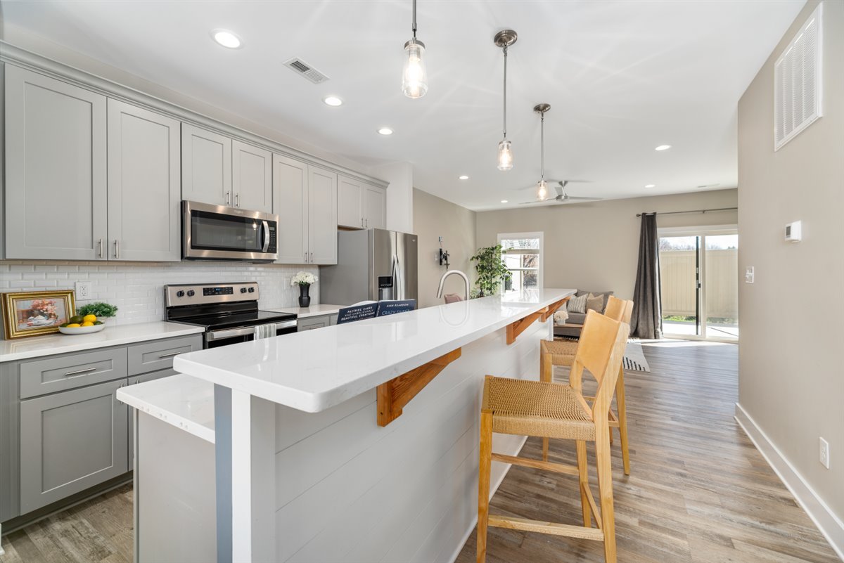 Lynchburg Townhome: 24 Zentry Pl