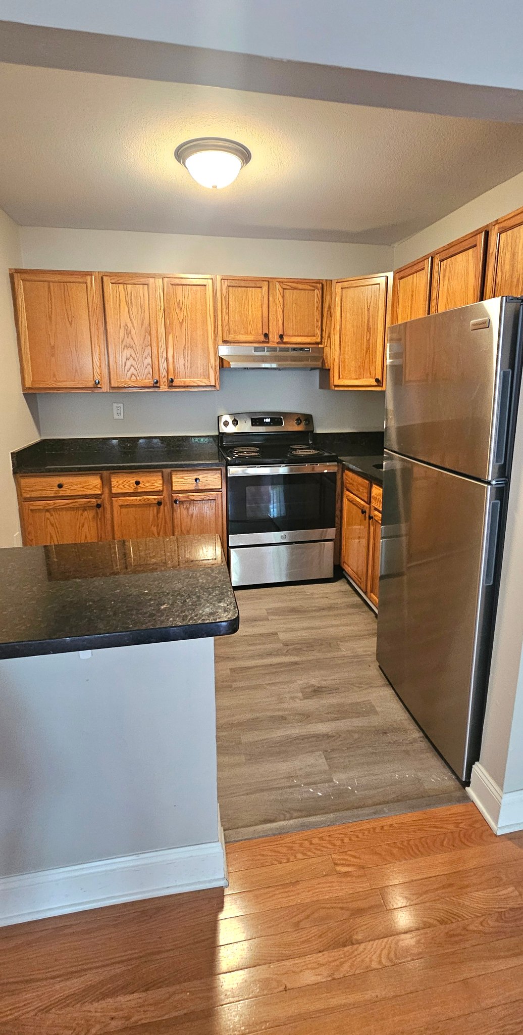 New Haven Apartment: 45 Barnes Ave