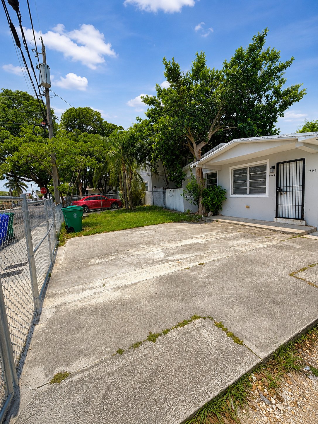 Miami House: 1404 NW 60th St