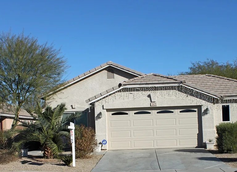 Phoenix House: 2625 S 65th Dr