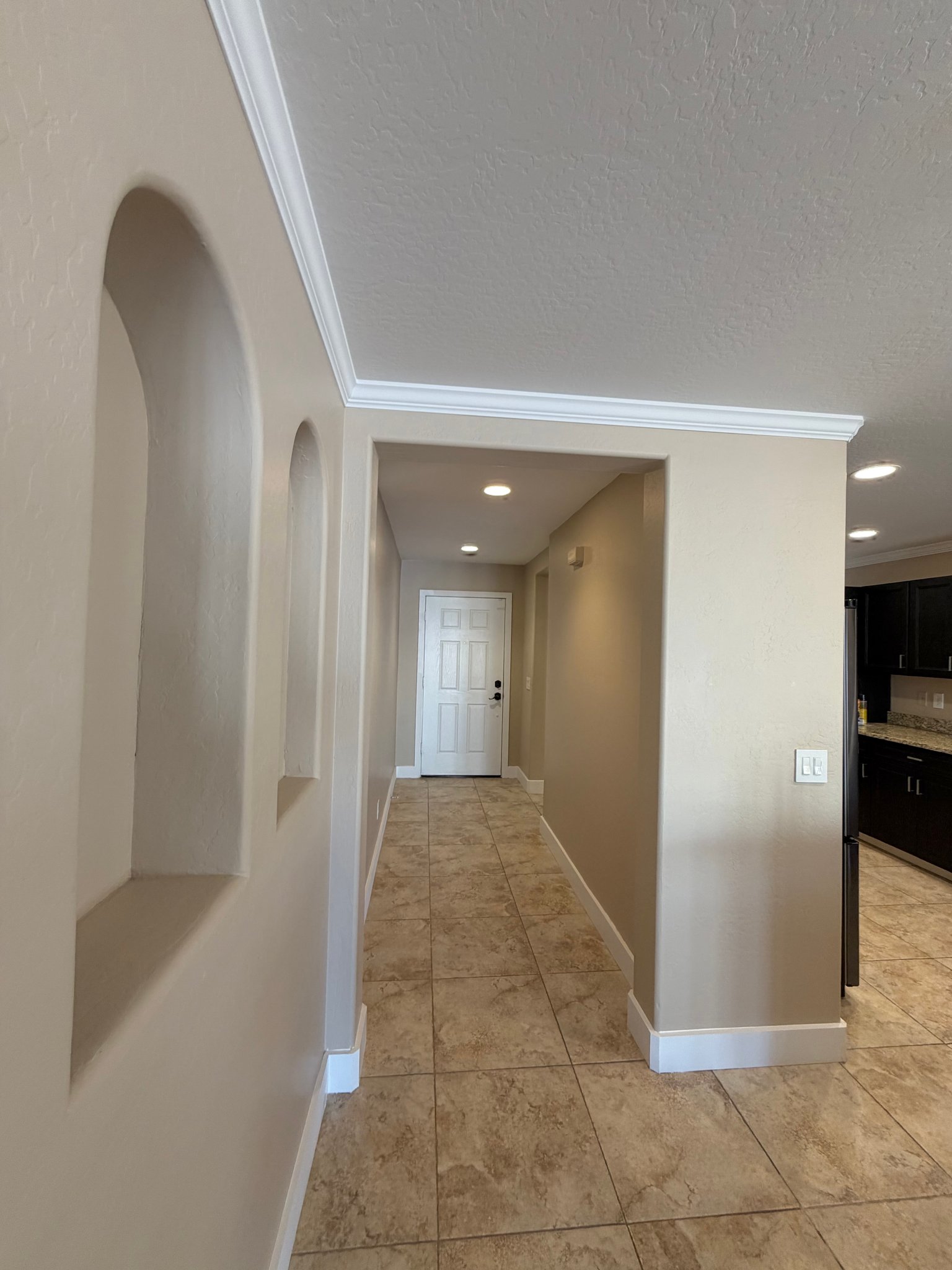 Maricopa House: 19537 N Sandalwood Dr