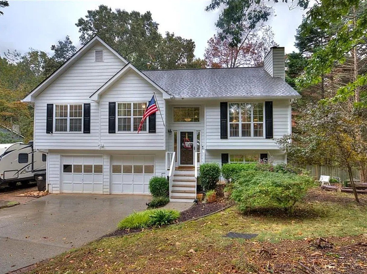Acworth House: 20 Miners Point SE