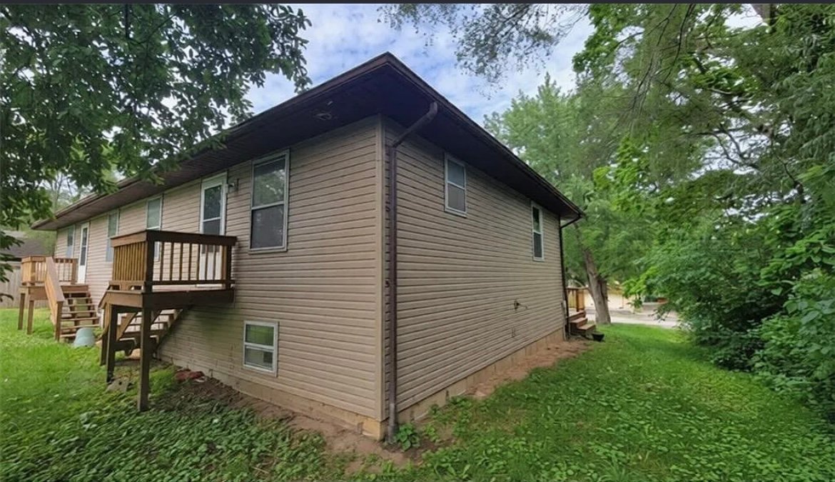 Edgerton Multiplex: 807 N Clark Ave