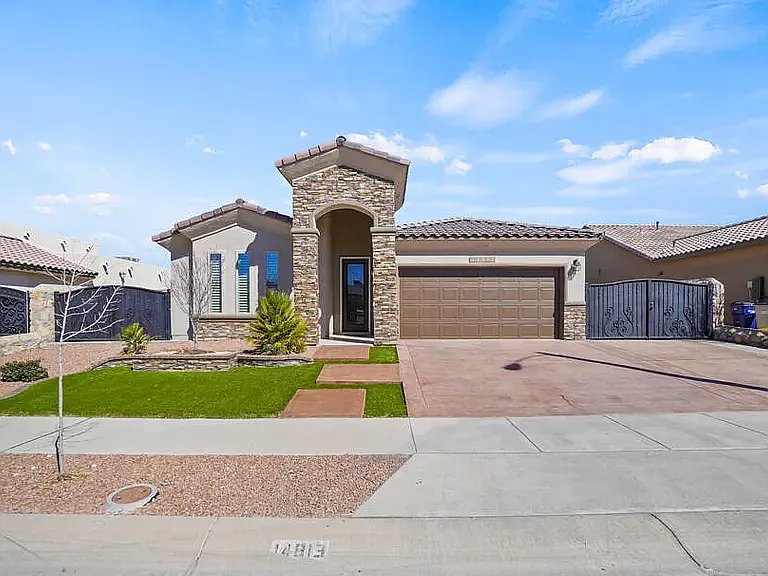El Paso House: 14813 Long Shadow Ave