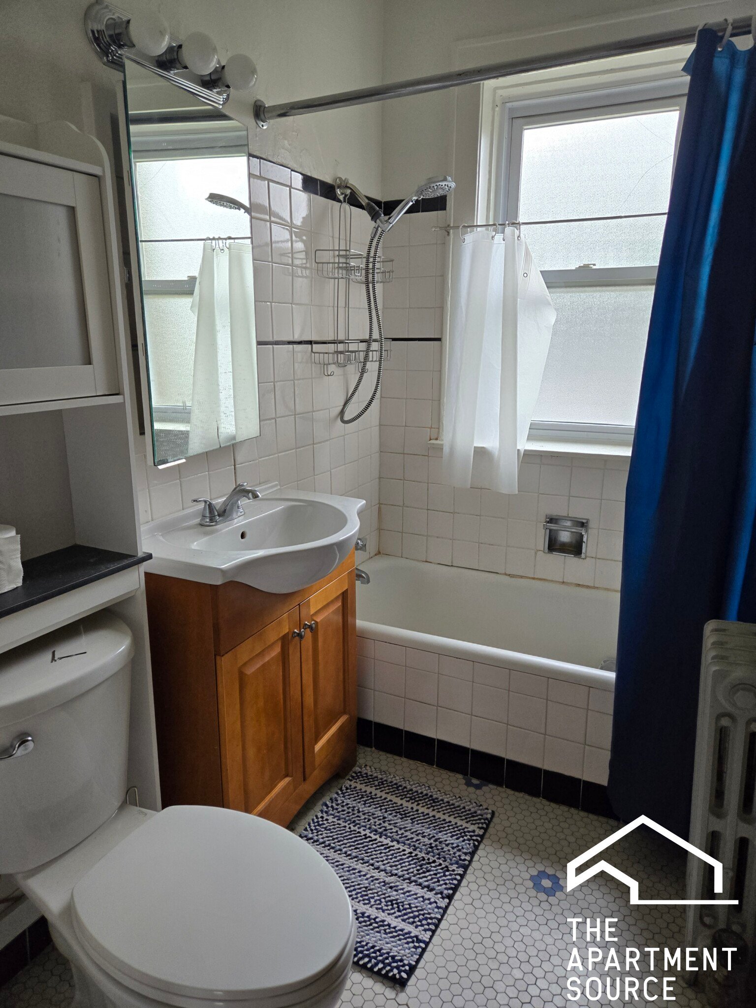Chicago Apartment: 1936 West Estes Ave., #1N, Chicago, IL 60626