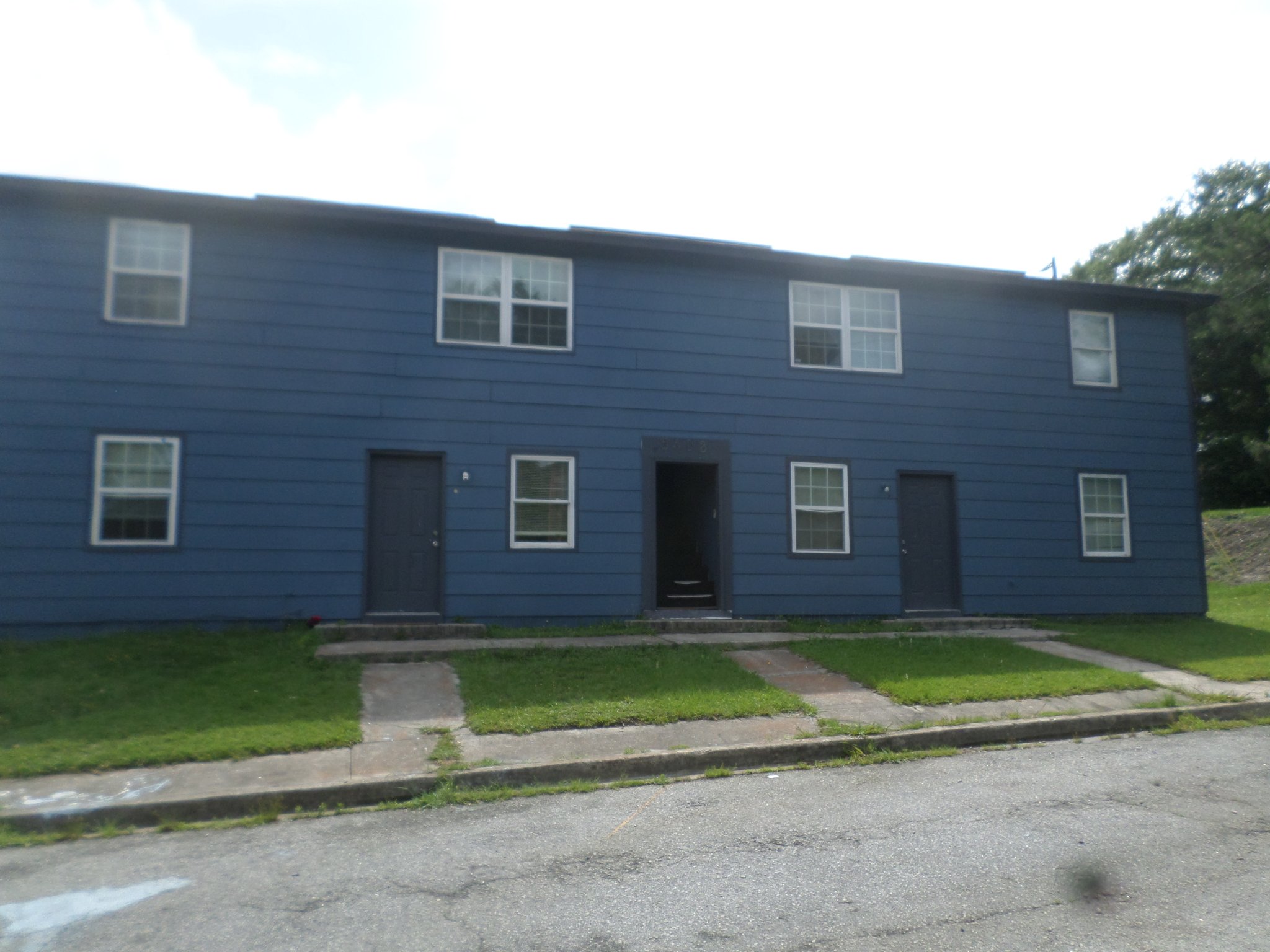 Columbia Multiplex: 5408 Mauldin Ave