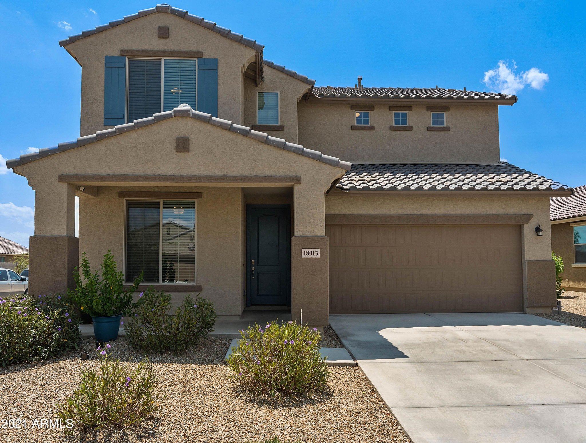 Surprise House: 18013 W Tina Ln