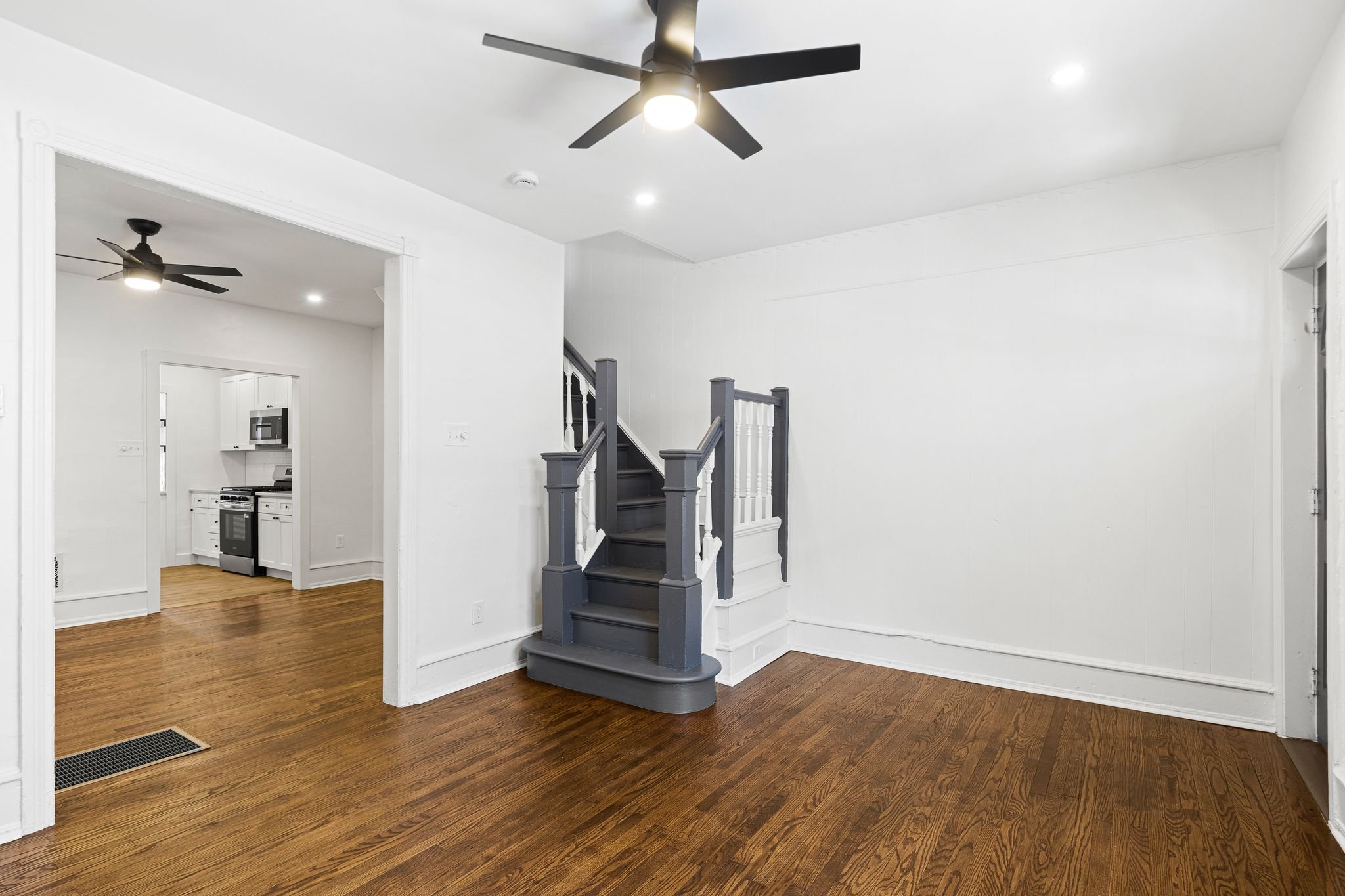 Philadelphia Townhome: 1329 S. Lindenwood Street