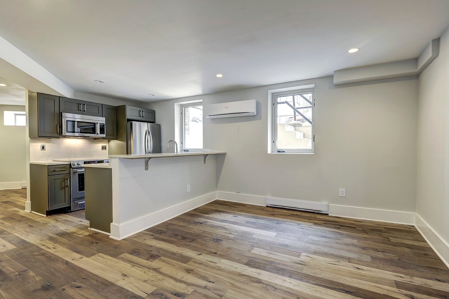 Washington Condo: 1910 Kalorama Rd NW