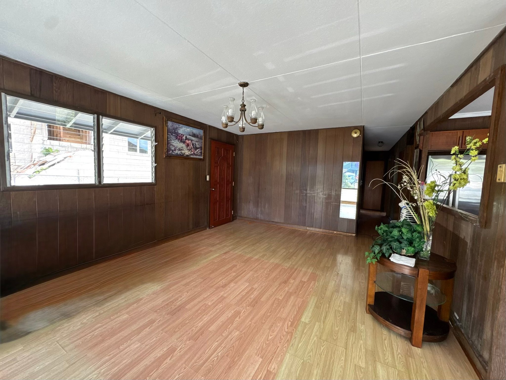 Honolulu House: 1581 Pahulu St