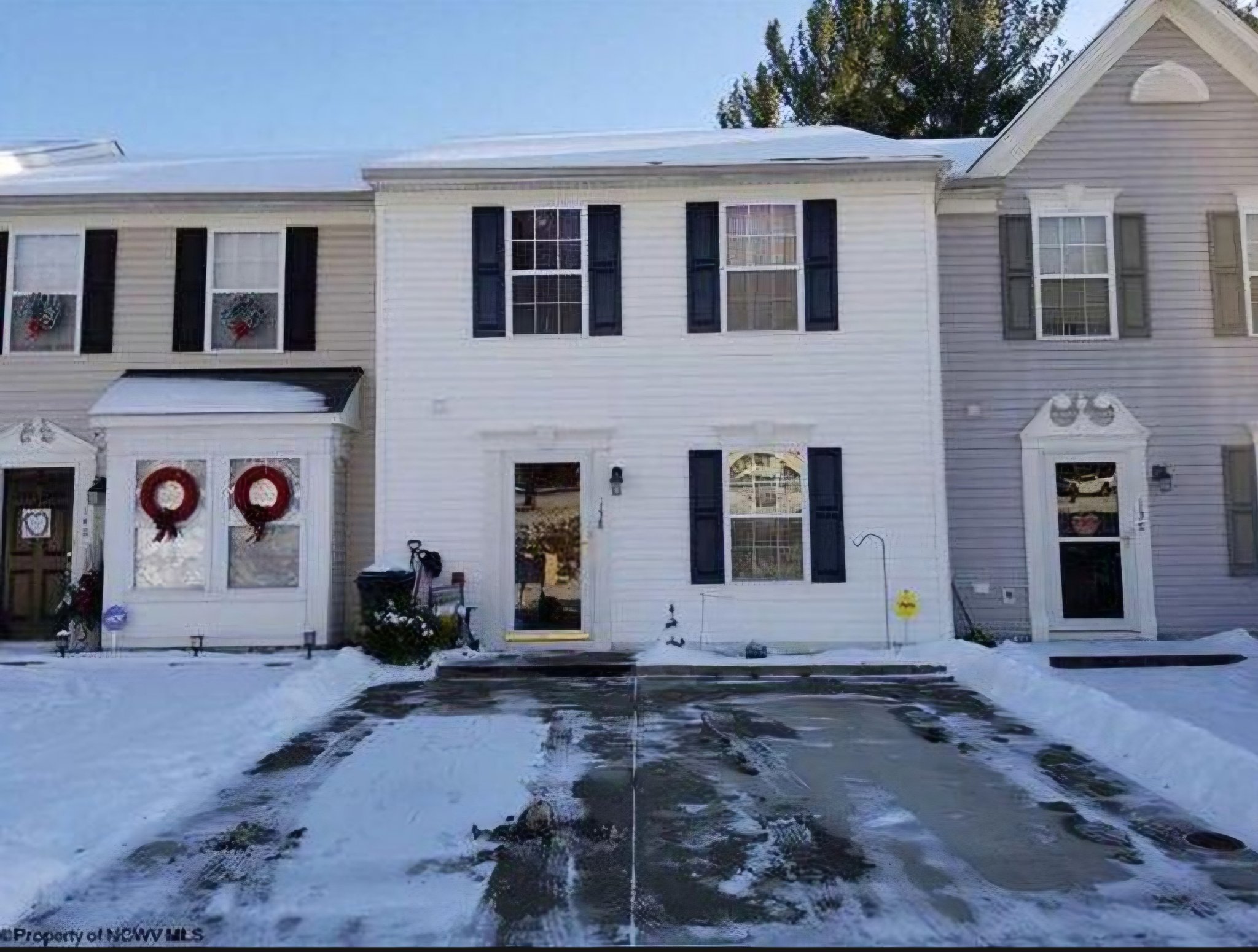 Morgantown Townhome: 138 Park Place Dr