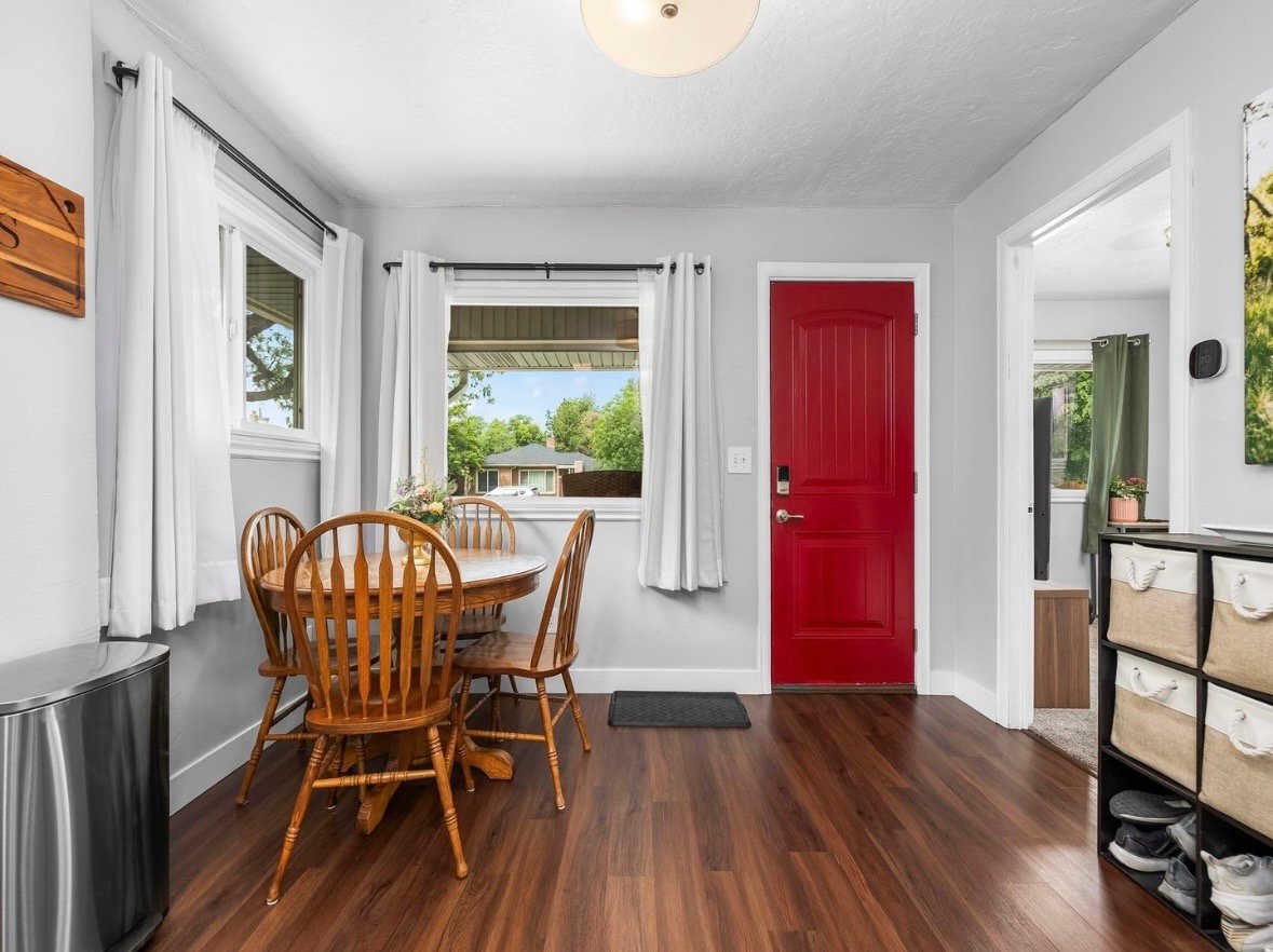 Provo House: 225 S 300 E