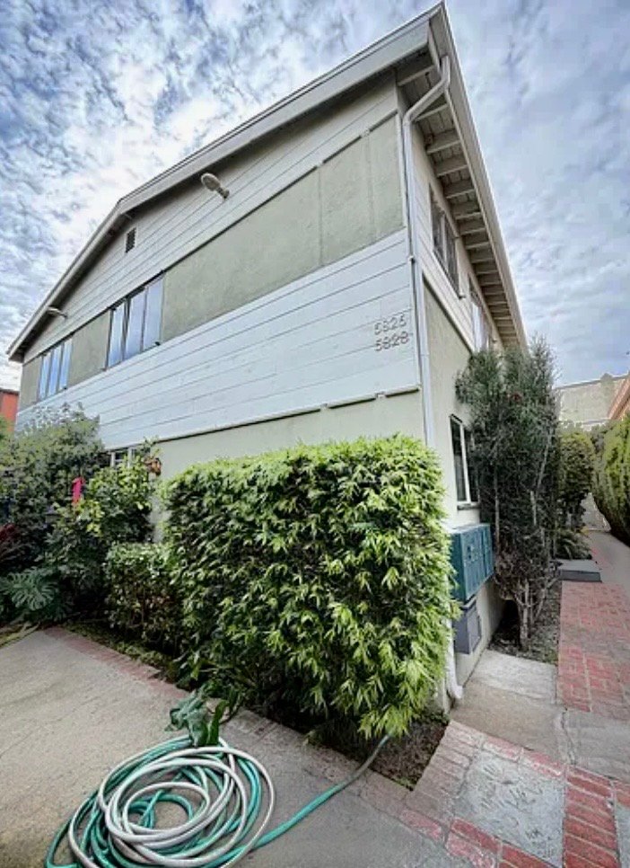 Los Angeled Multiplex: 5826 Gregory Way