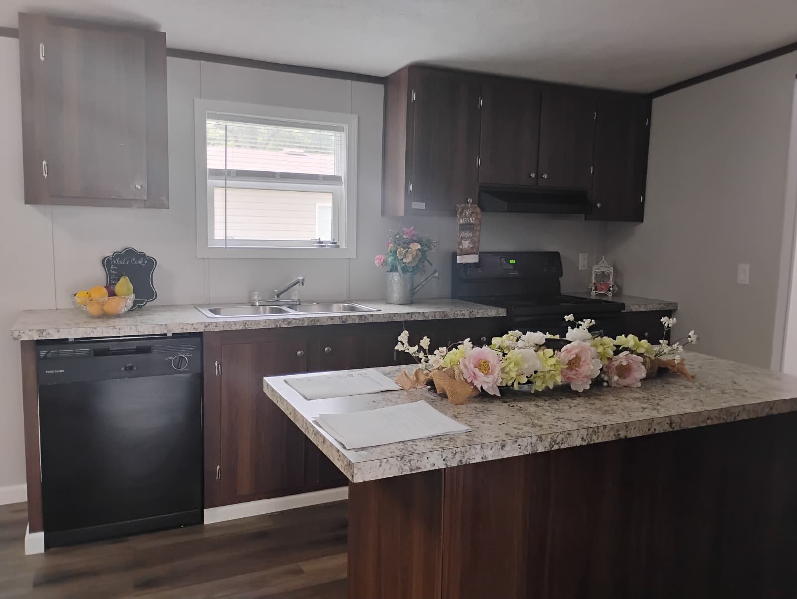 Belton House: 166 Elm Dr.