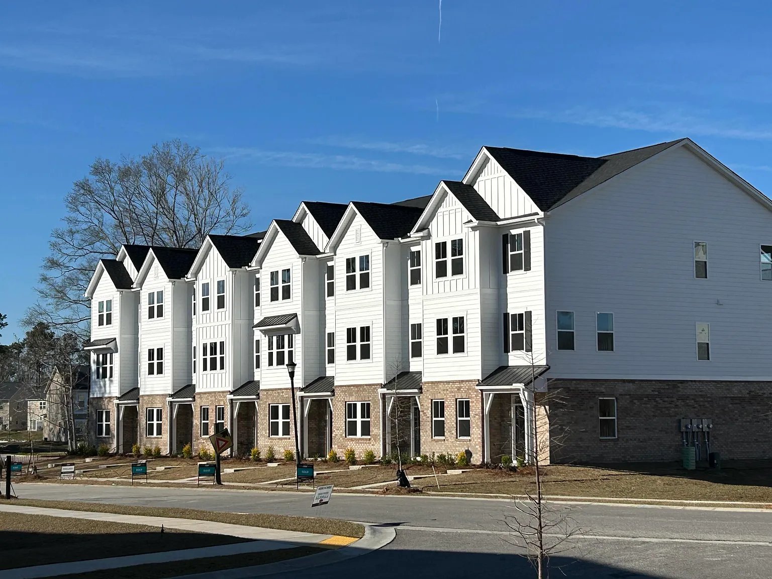Summerville Townhome: 5142 Double Eagle Loop