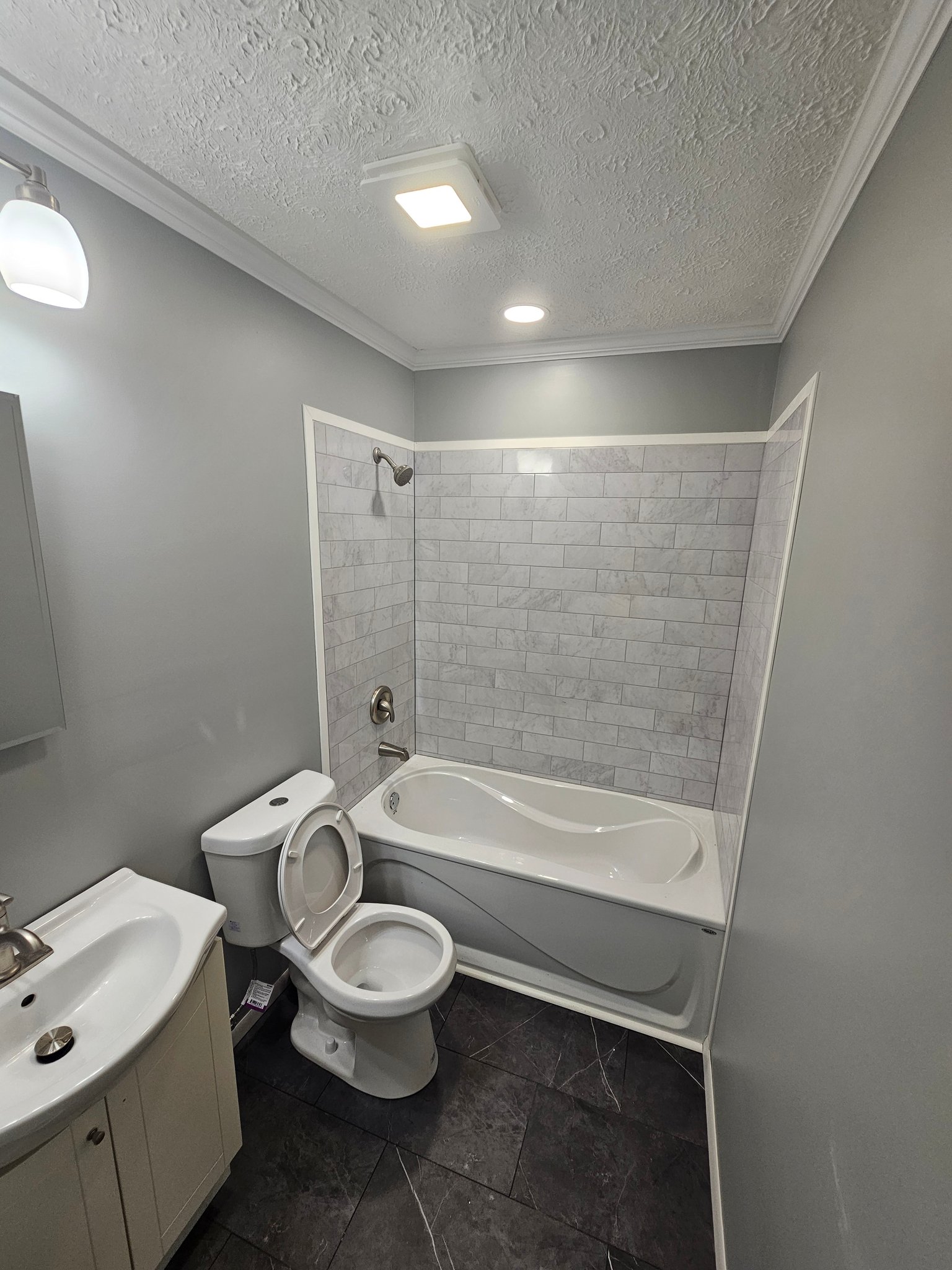 Barboursville House: 102 Martin Dr