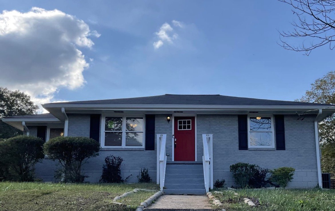 Decatur House: 2261 Mark Trl, Decatur, GA 30032