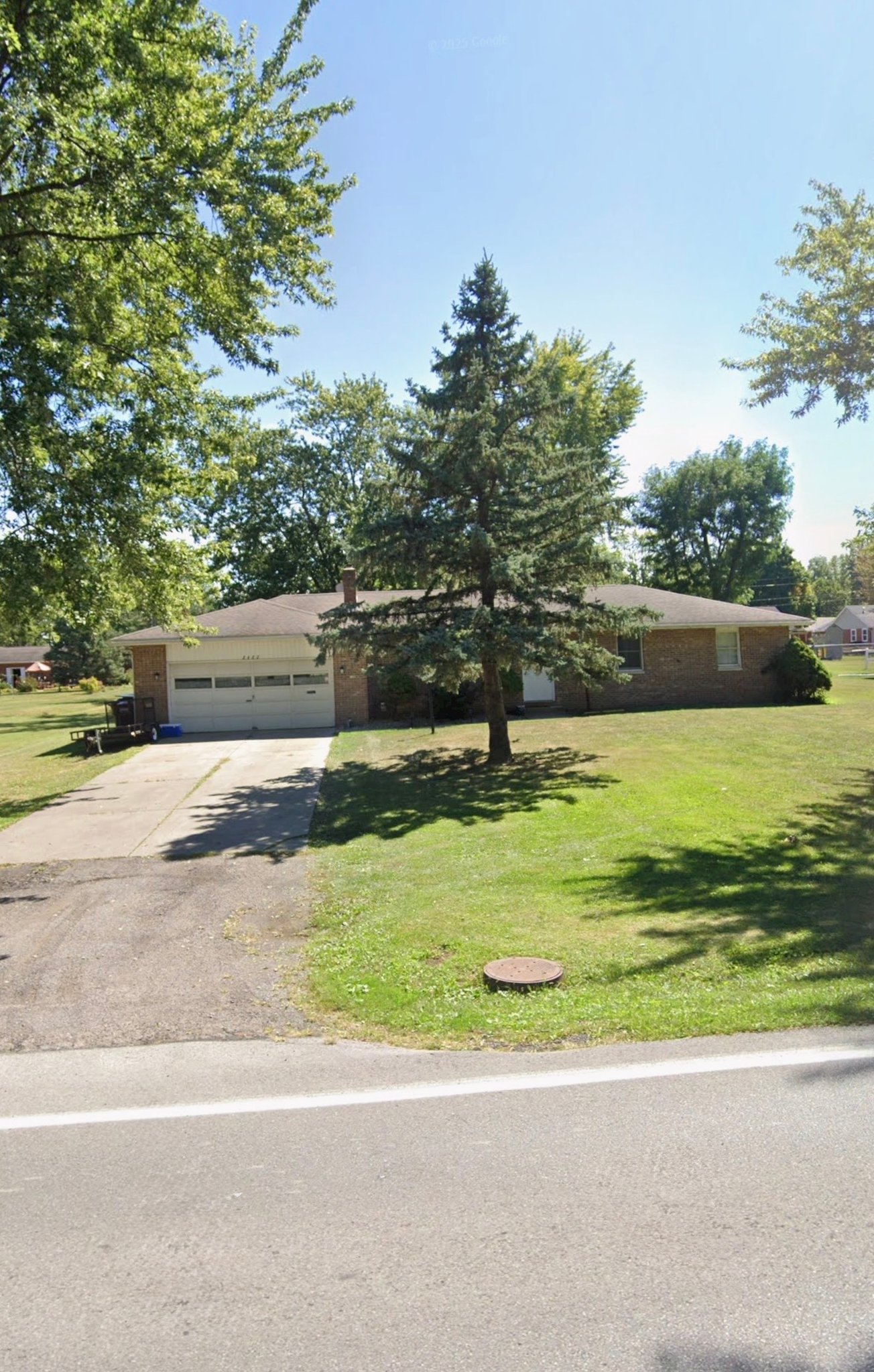 Lima House: 2477 W Elm St