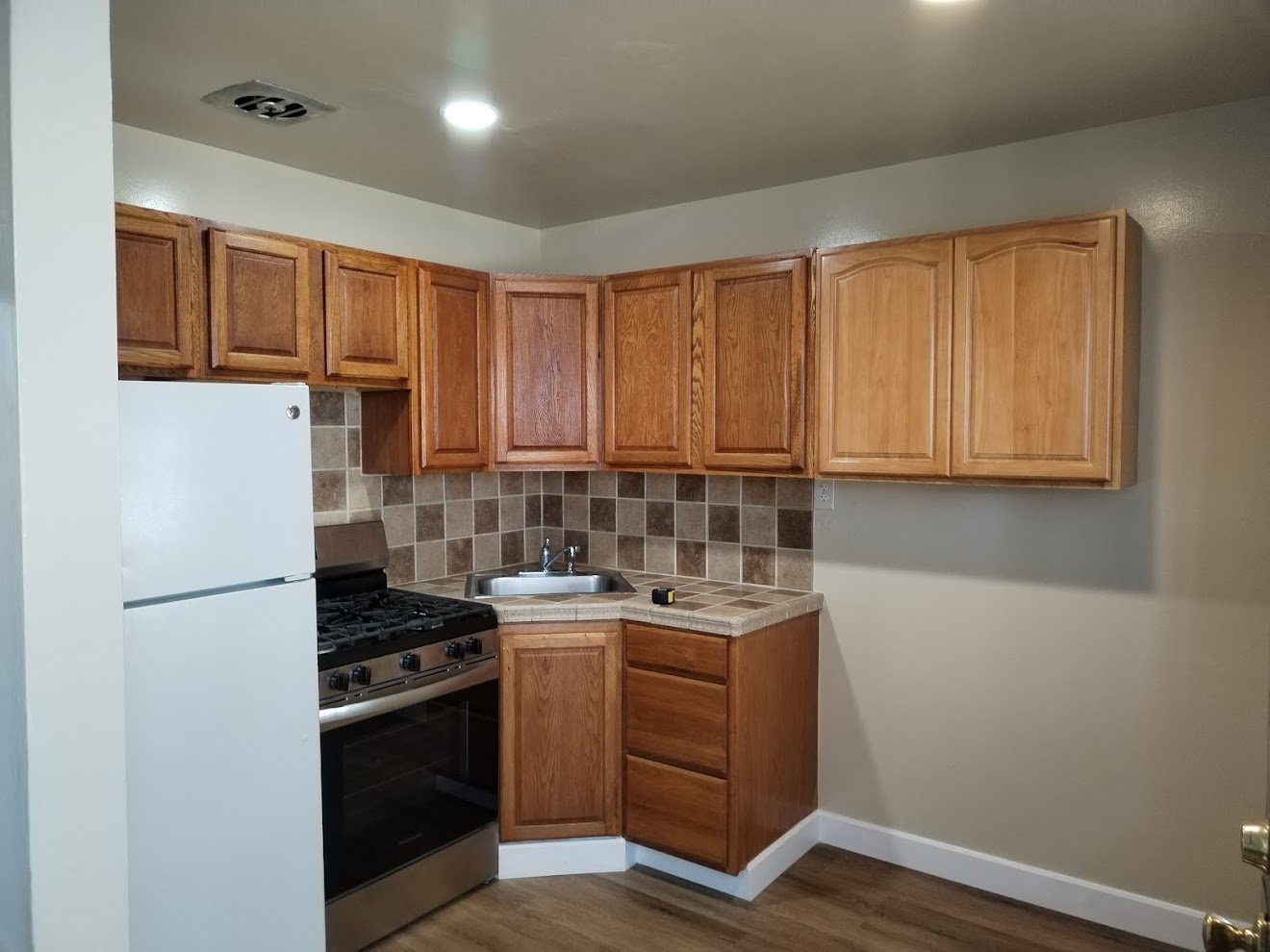 San Pablo Apartment: 1130 Yuba Avenue
