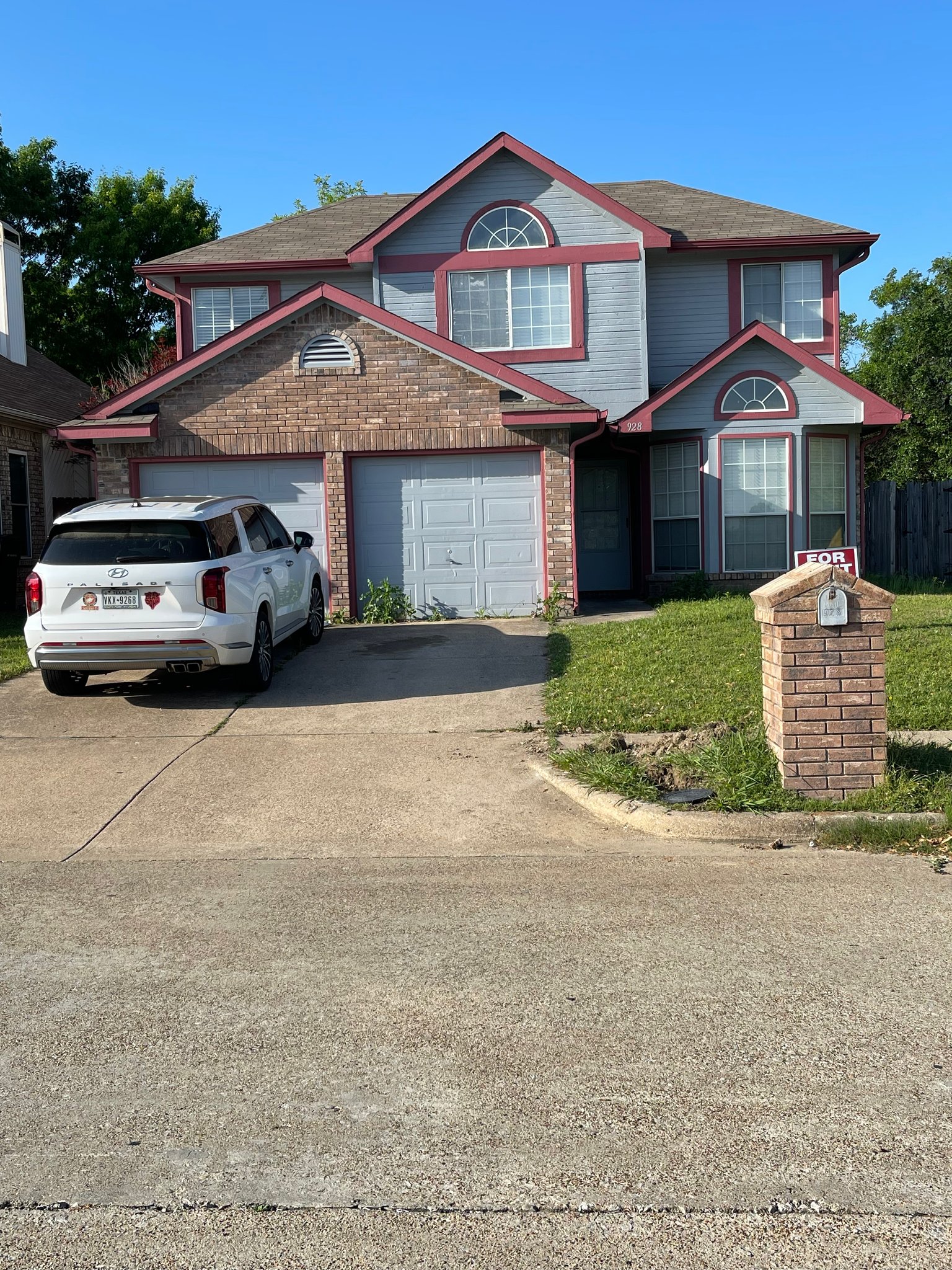 Plano House: 928 Sweetgum Crk