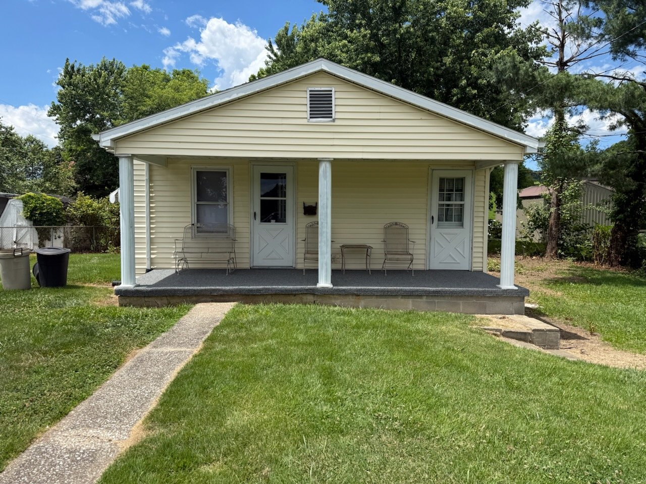 Ironton House: 405 Elm St