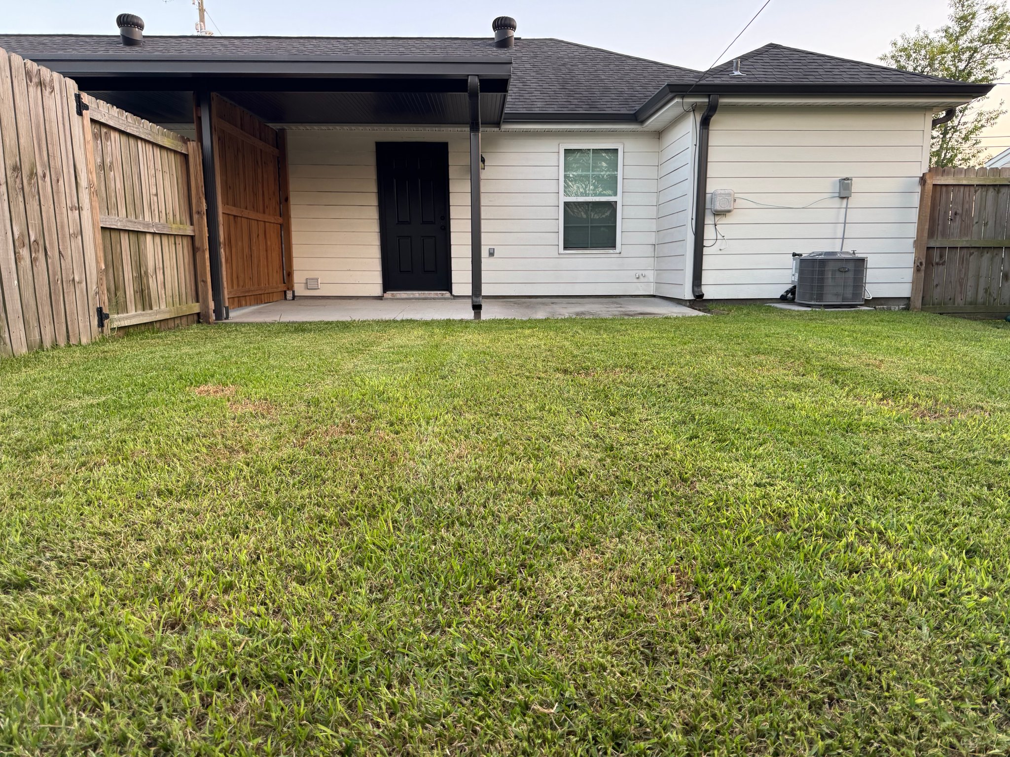 Thibodaux Multiplex: 136 Duplantis St