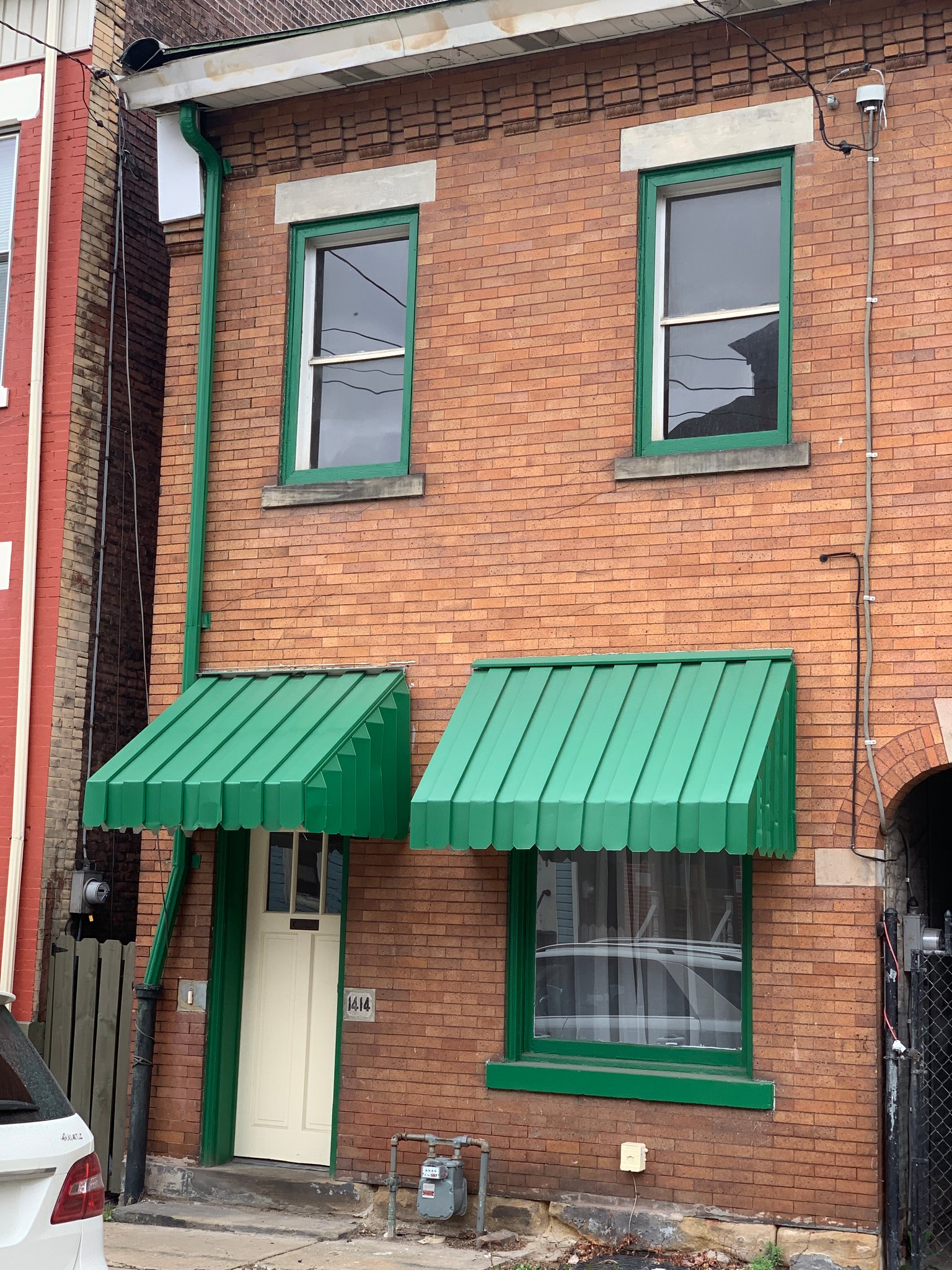 Pittsburgh House: 1414 N Franklin Street
