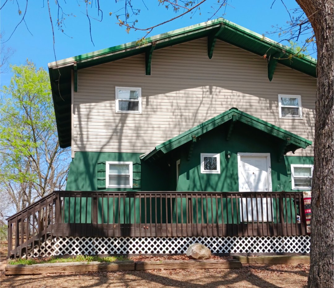 Morrilton Townhome: 23 Bryant Ave