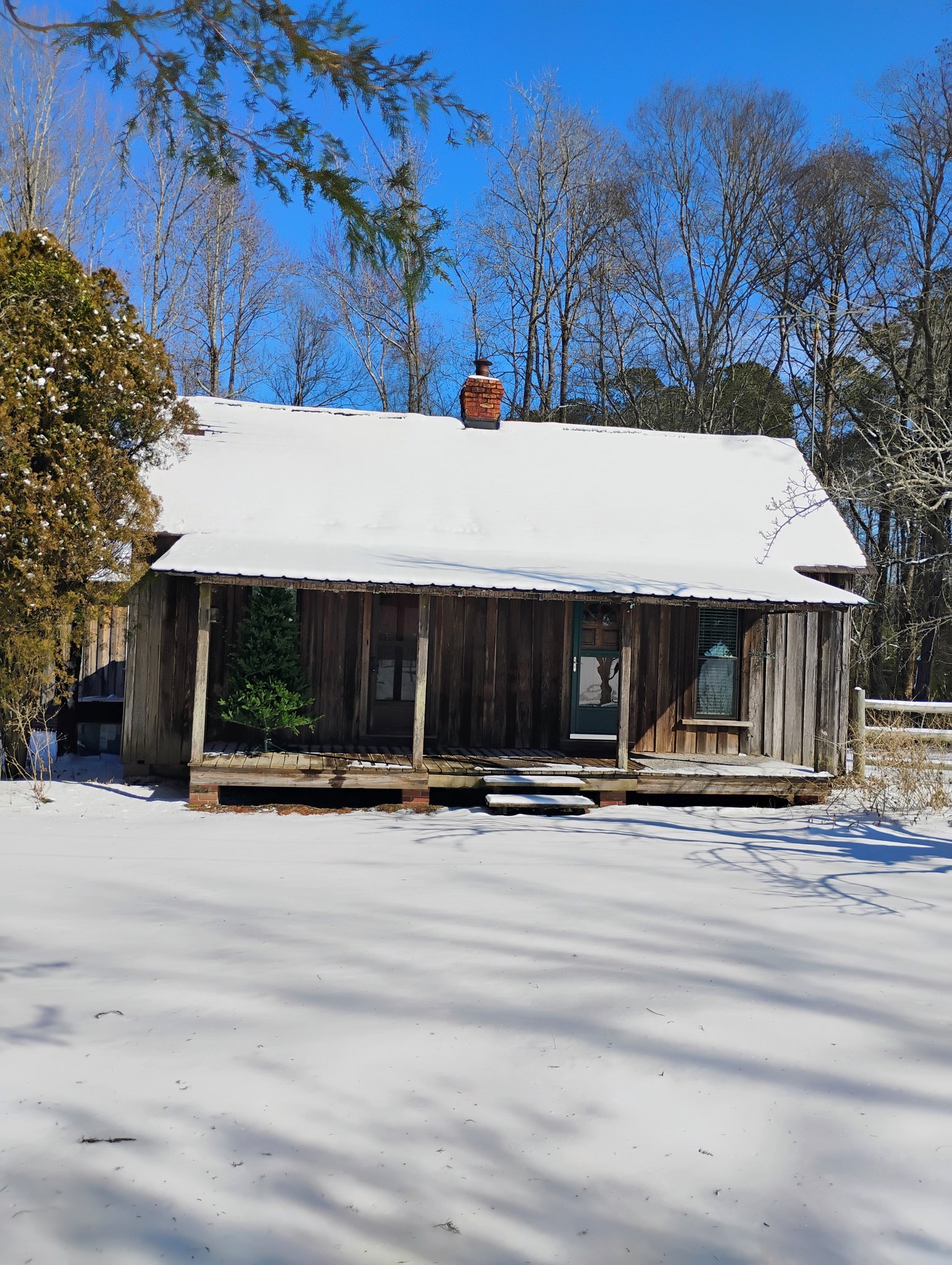Linden House: 5435 Indian Ridge Rd