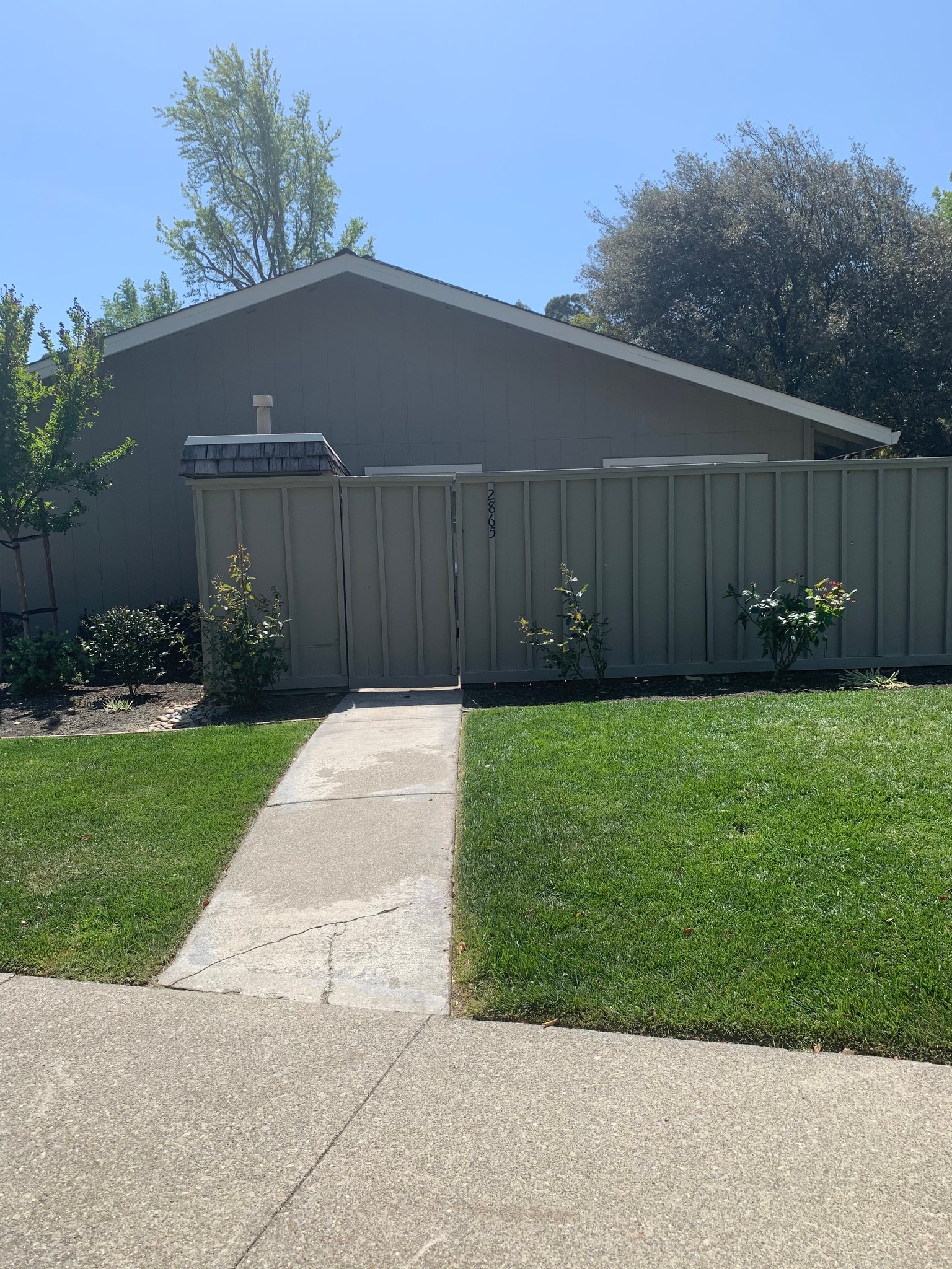 San Ramon House: 2865 Fountainhead Drive