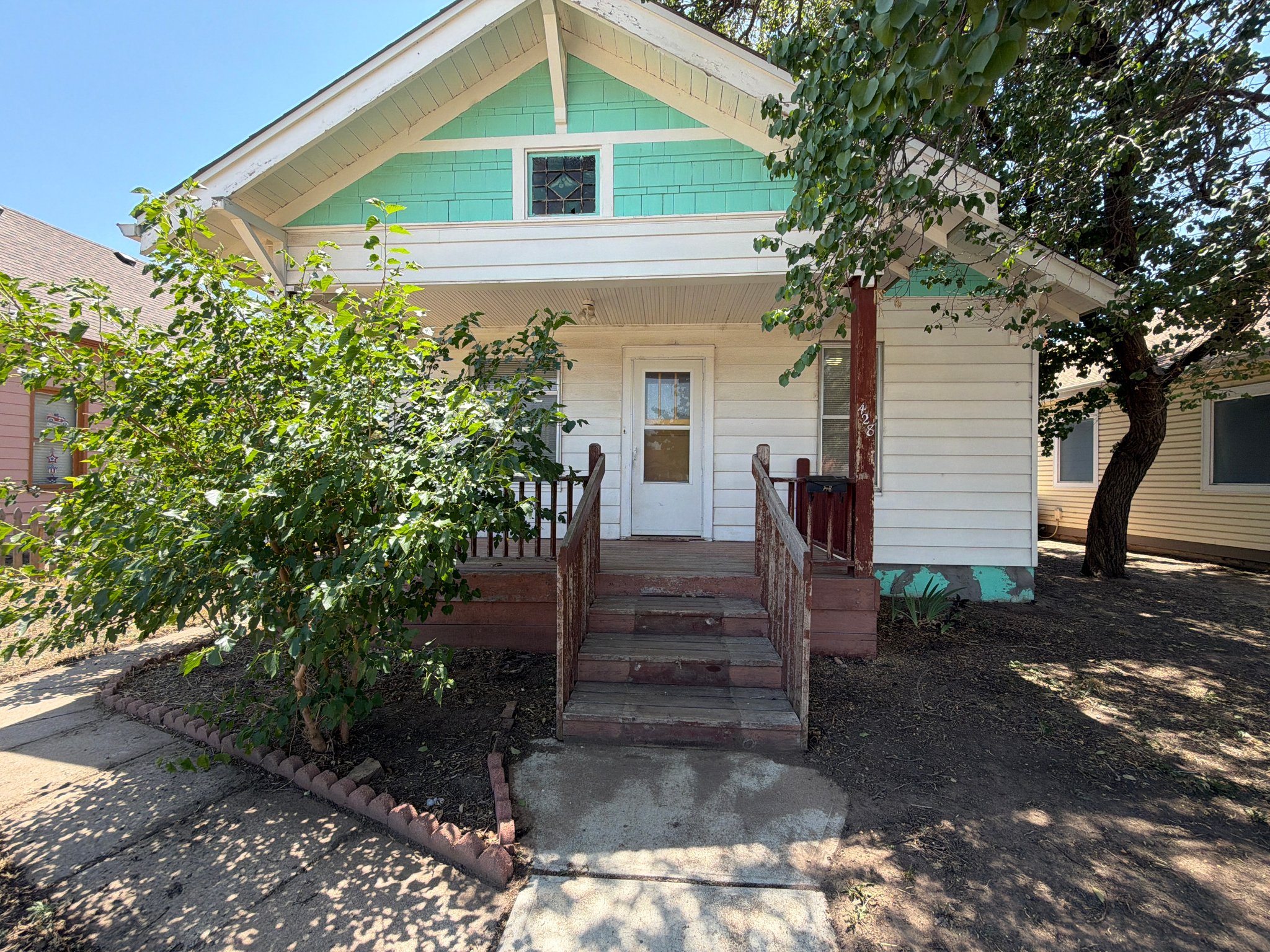 Greeley House: 428 10th St