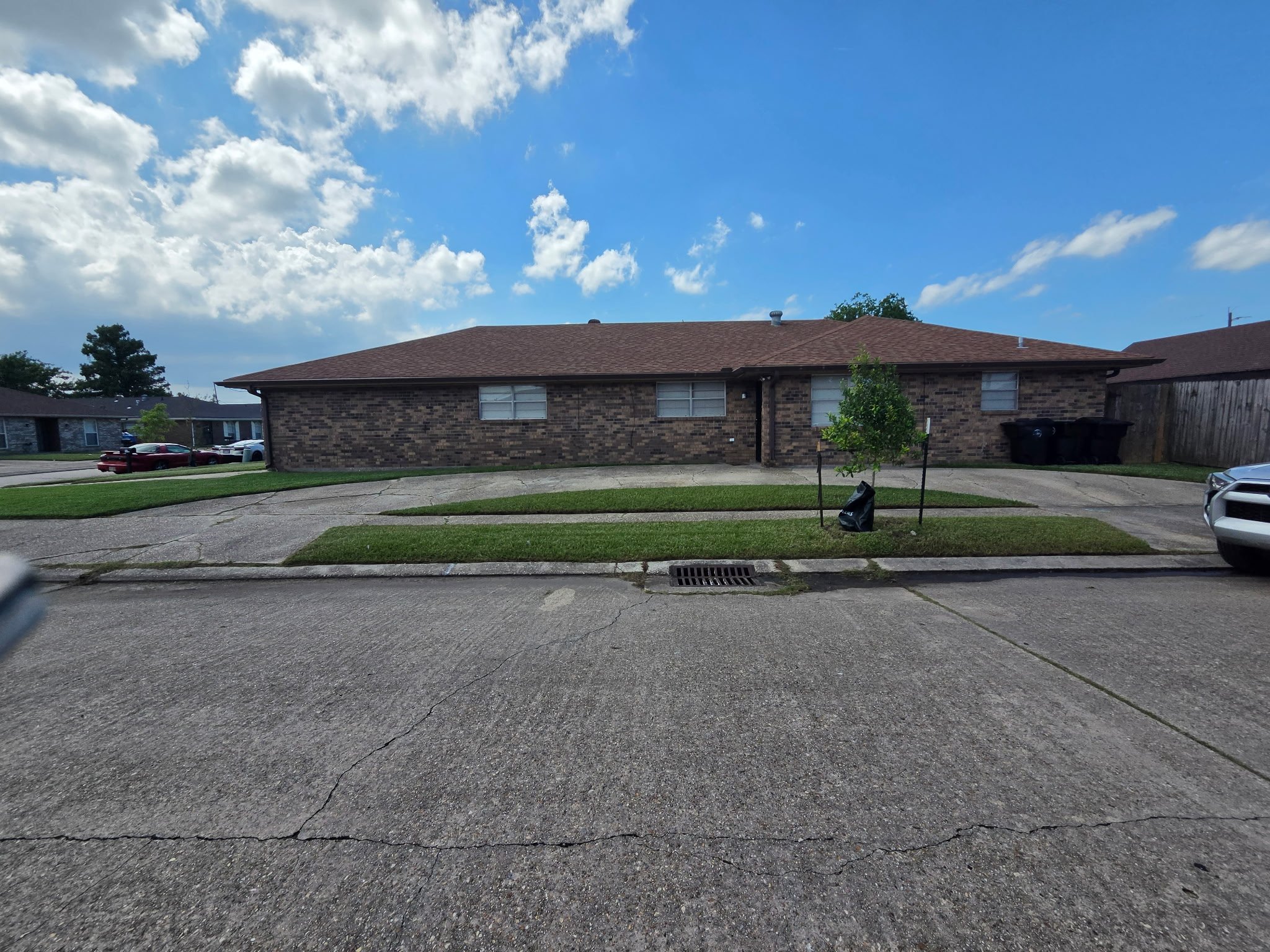 New Orleans Multiplex: 7903 Arcadia Lane