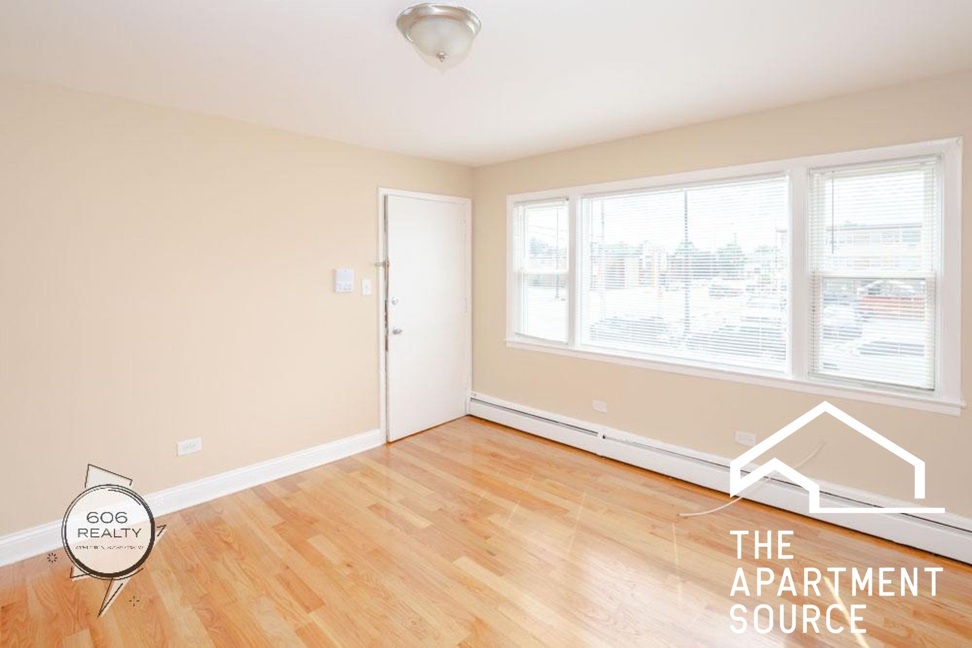 Cicero Apartment: 3443 South Central Ave., #5, Cicero, IL 60804