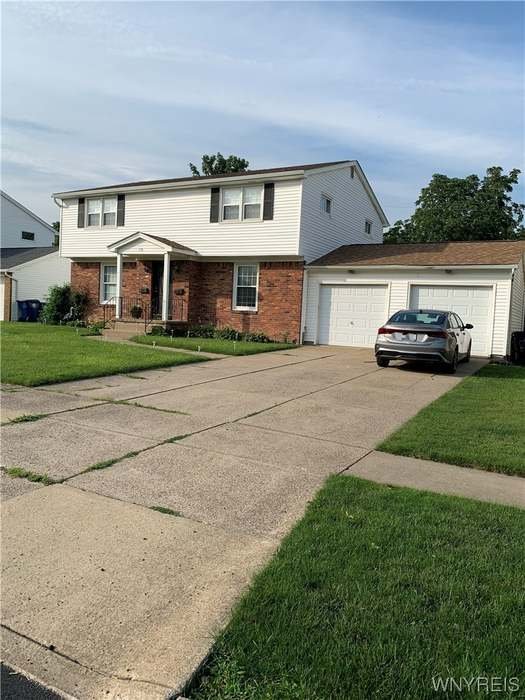 Buffalo Multiplex: 176 Garden Pkwy