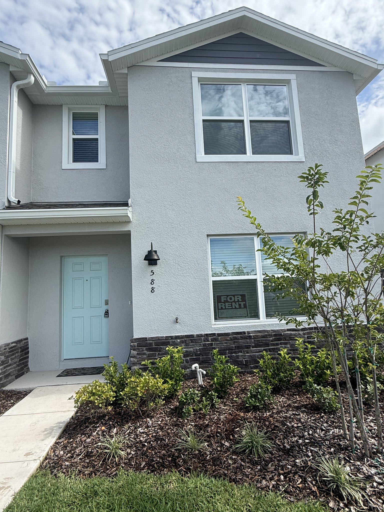 Saint Cloud Townhome: 588 Preston Cove Dr