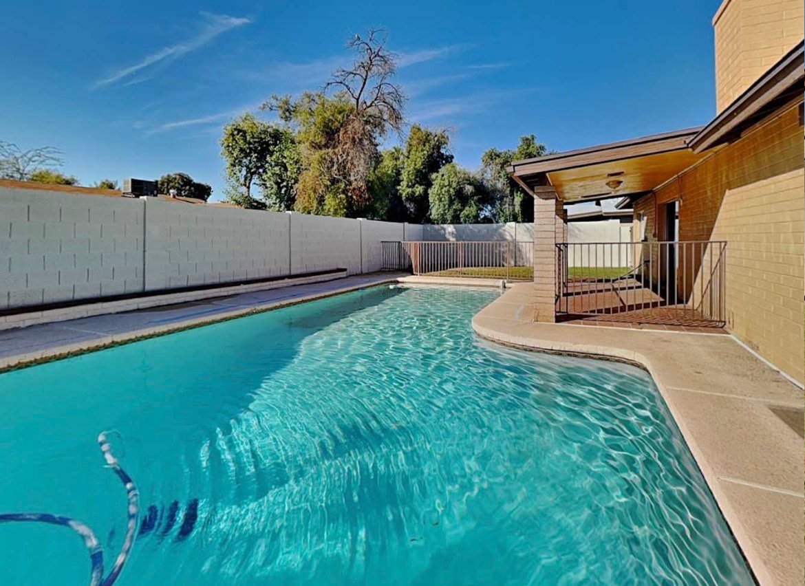 Glendale House: 5148 W Laurie Ln