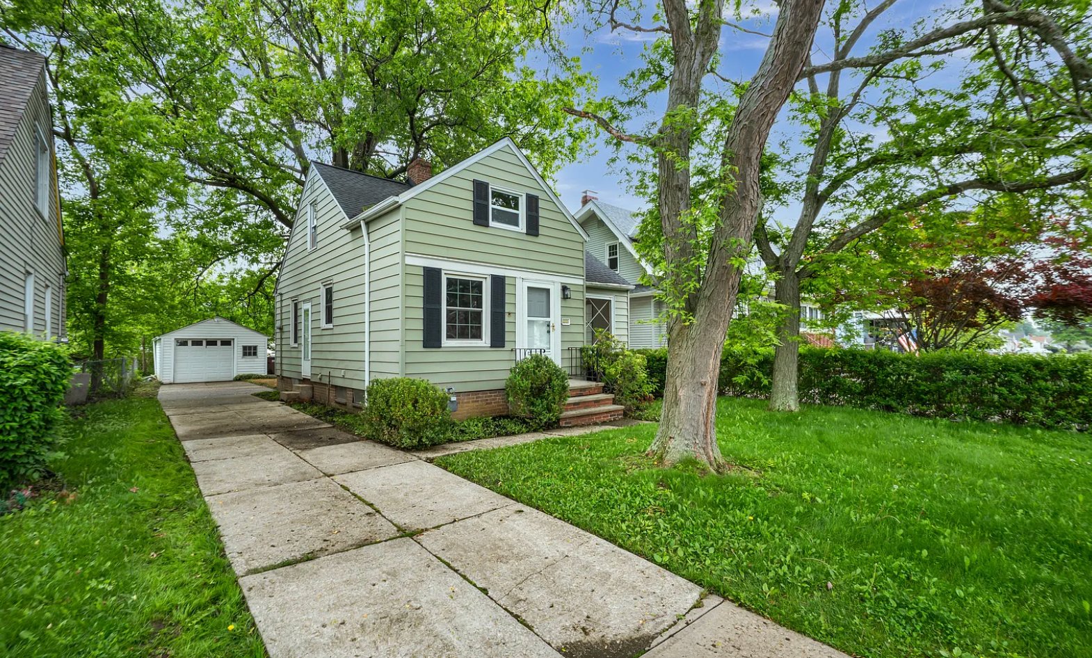 Parma House: 3516 Park Dr