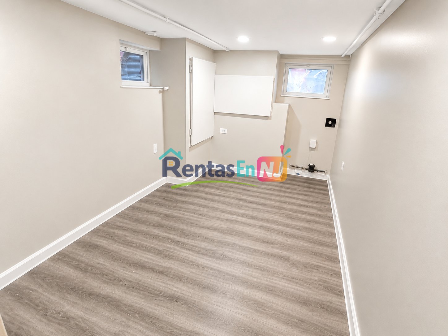 Irvington Condo: 93 W Allen St