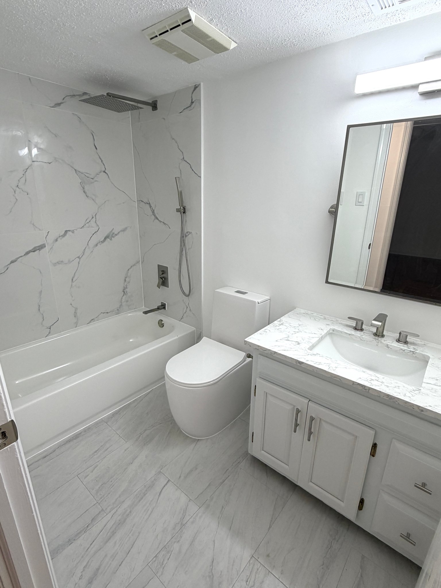 Lawrence Township Condo: 703 Meadow Woods Ln