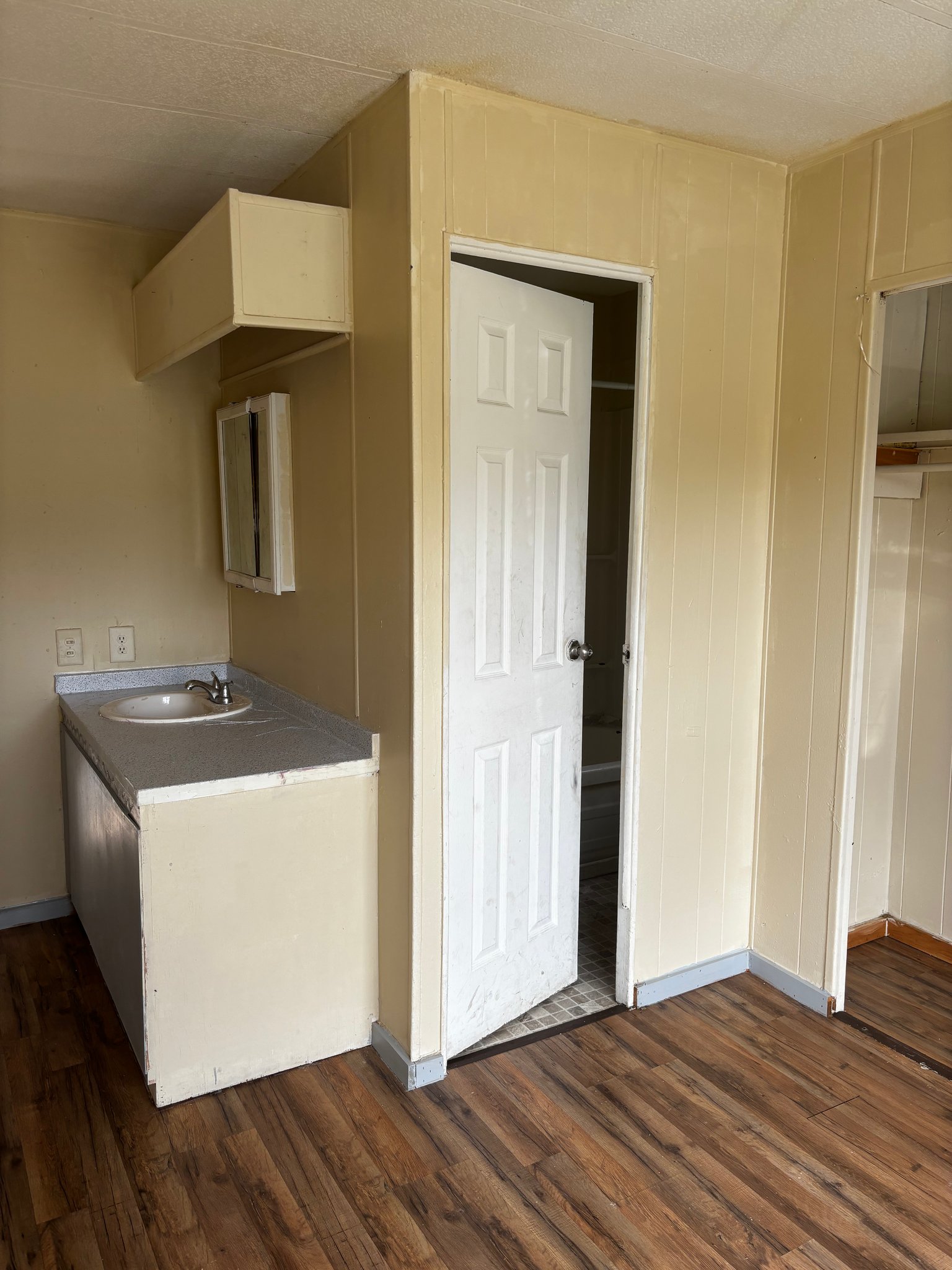 Macon Other: 1284 Glendale Ave.