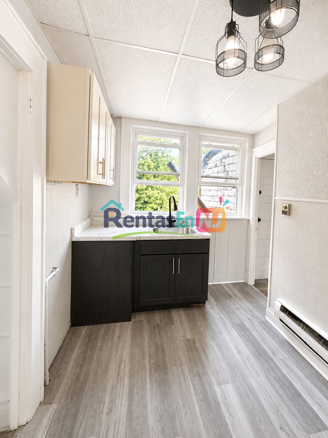 Newark Condo: 55 Rose Terrace