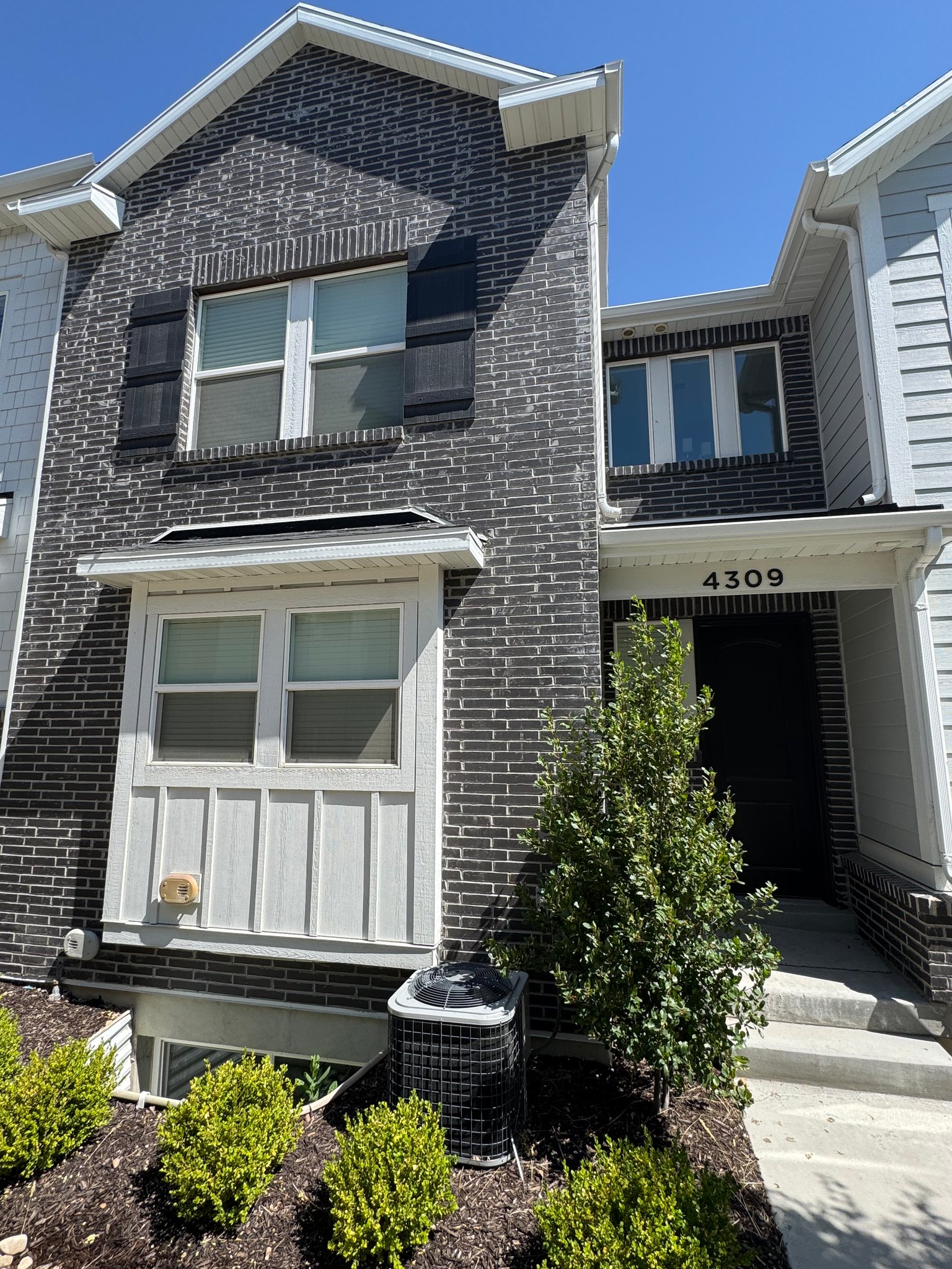Herriman Townhome: 4309 W Silver Peak Ln