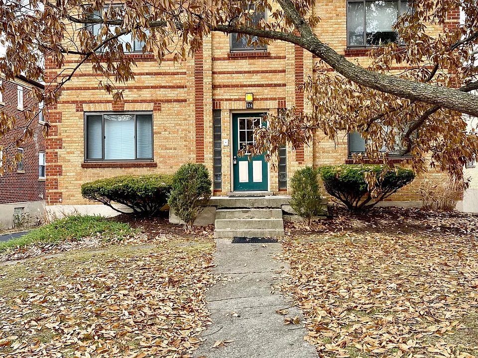 Cincinnati Multiplex: 524 Riddle Crest Ln