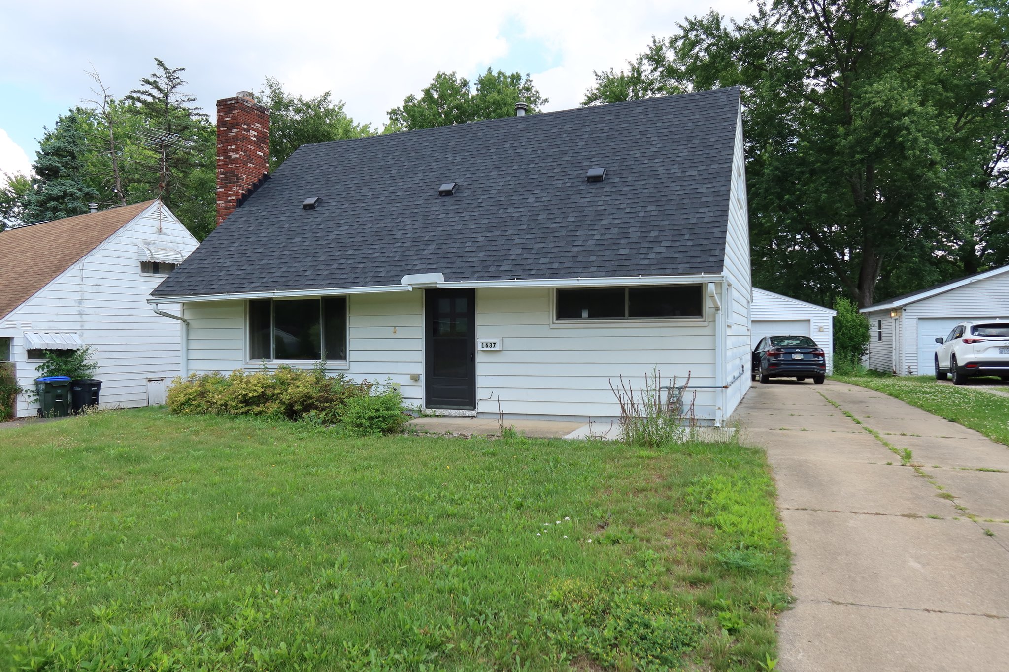 Cuyahoga Falls House: 1637 Hanover St