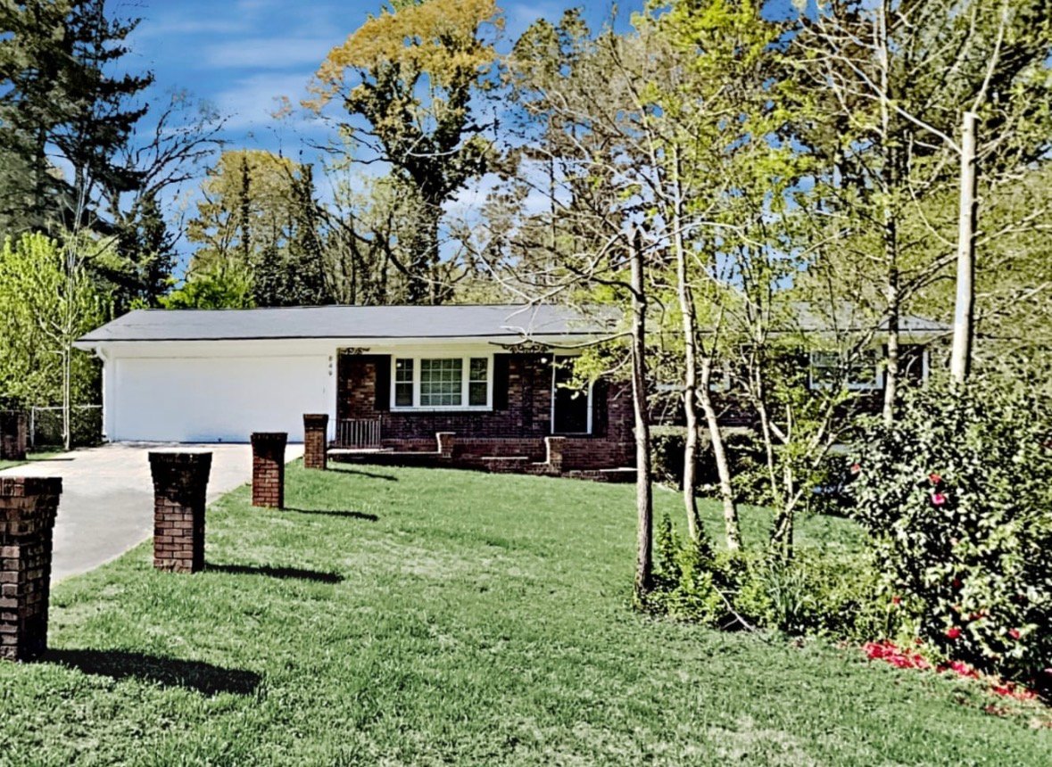 Mableton House: 848Howard Ct SW