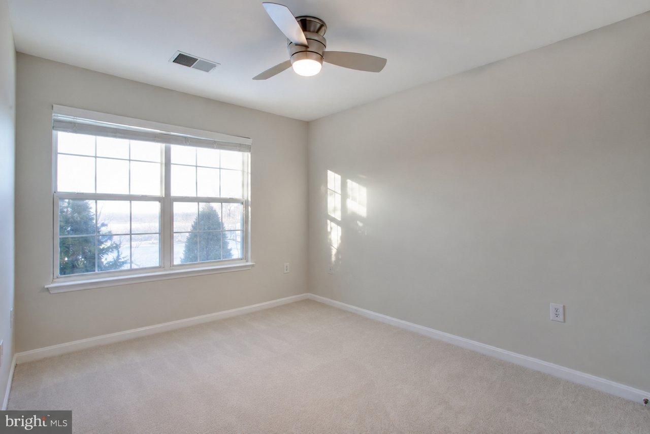 Brandywine Single Room: 7024 Commander Howe Terrace